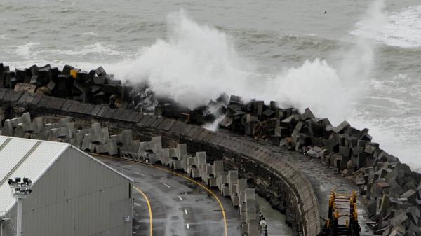 飓风加布里埃尔在布伦沃斯、康维塔、斯吉尔和纳皮尔港造成早期损失