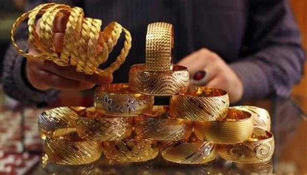 随着金价上涨4000卢比，巴基斯坦黄金市场一片繁荣